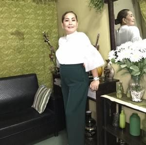 Meet your Posher, Celine